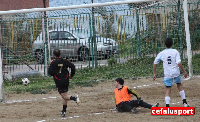 110220_sport 302y_tn.jpg